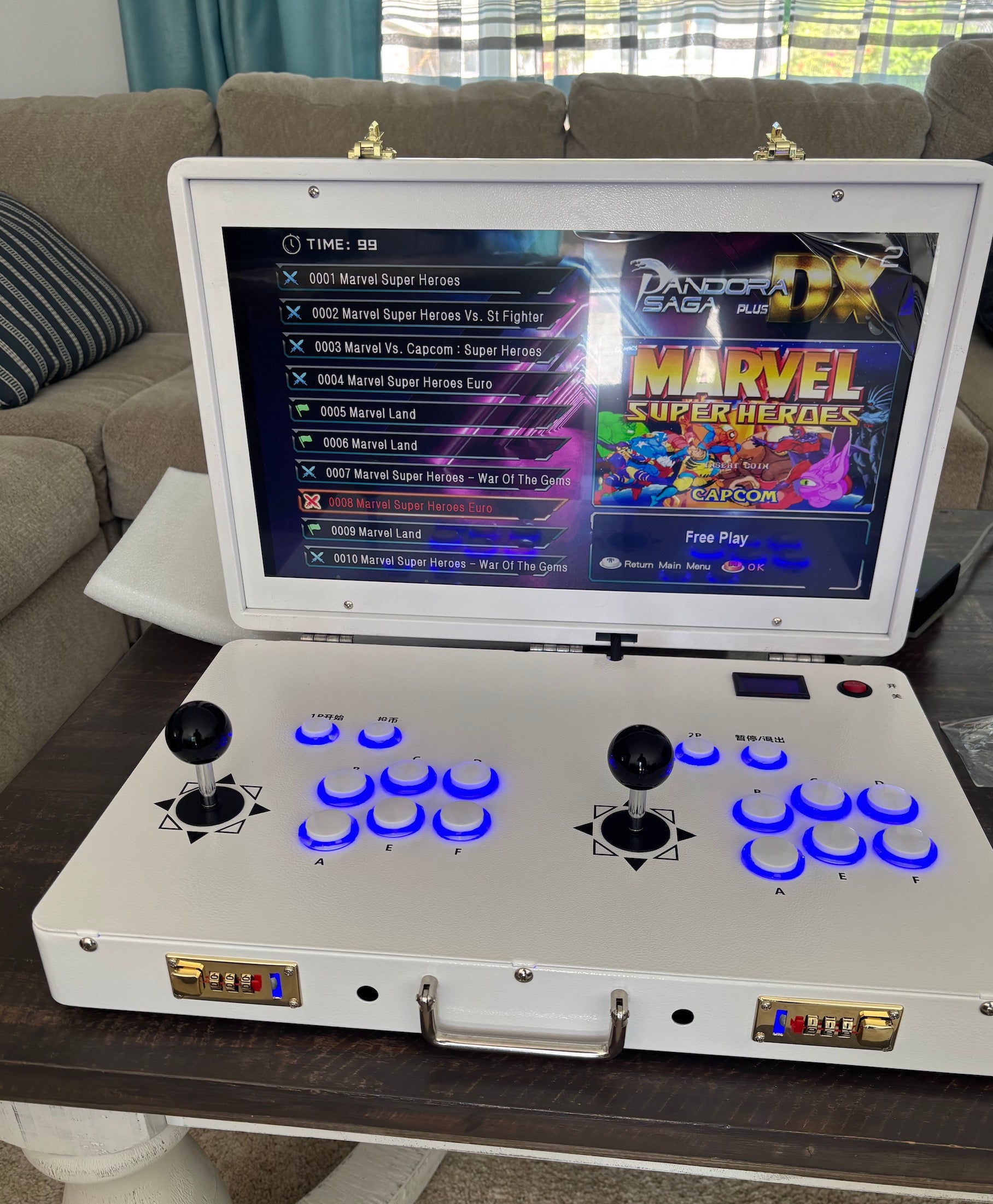 CherryQuest 20-inch white foldable two-player arcade machine showing the game menu
